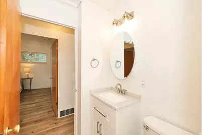 1740 E Southmoor Dr, Salt Lake City, UT 84117 - Photo 33
