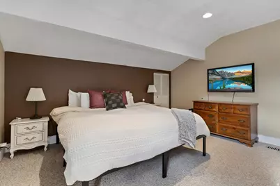 6924 S Hillside Cir, Cottonwood Heights, UT 84121 - Photo 19