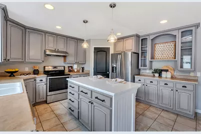 10552 S Crest Haven Ct, South Jordan, UT 84095 - Photo 15