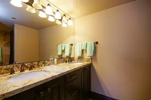 2054 E 6425 S, Holladay, UT 84121 - Photo 55