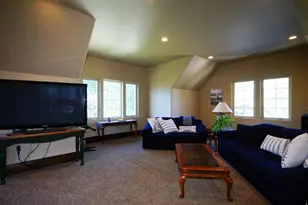 2054 E 6425 S, Holladay, UT 84121 - Photo 23