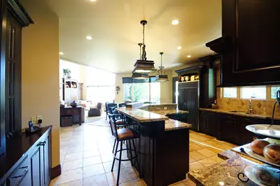 2054 E 6425 S, Holladay, UT 84121 - Photo 27