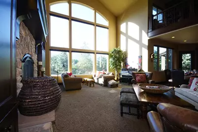 2054 E 6425 S, Holladay, UT 84121 - Photo 5