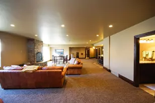 2054 E 6425 S, Holladay, UT 84121 - Photo 19