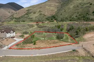 371 S Calvin St, Mapleton, UT 84664 - Photo 1