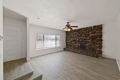 2071 E 575 N, Saint George, UT 84790 - Photo 5