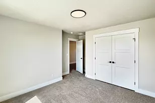 172 E 4100 St N, North Ogden, UT 84414 - Photo 19