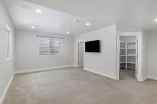 986 W Vista Ridge Dr N, Lehi, UT 84043 - Photo 5