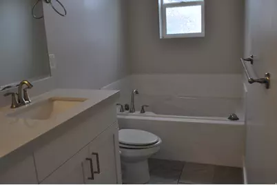 986 W Vista Ridge Dr N, Lehi, UT 84043 - Photo 17