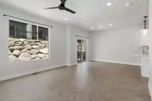 986 W Vista Ridge Dr N, Lehi, UT 84043 - Photo 3