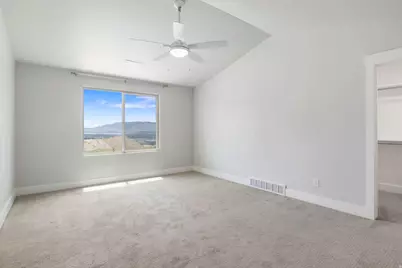 986 W Vista Ridge Dr N, Lehi, UT 84043 - Photo 11
