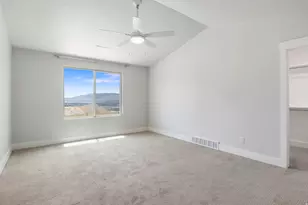 986 W Vista Ridge Dr N, Lehi, UT 84043 - Photo 11