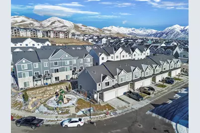 986 W Vista Ridge Dr N, Lehi, UT 84043 - Photo 9