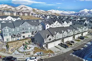 986 W Vista Ridge Dr N, Lehi, UT 84043 - Photo 9