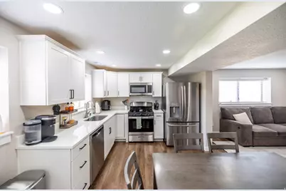 3624 W 4650 S, Roy, UT 84067 - Photo 3