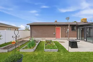 3063 W Winchester Dr, West Valley, UT 84119 - Photo 31