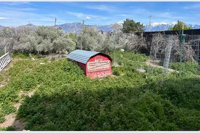 5451 W Red Lodge Drive Dr, Salt Lake City, UT 84118 - Photo 9