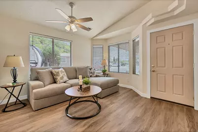 2990 E Riverside Dr #7, Saint George, UT 84790 - Photo 5
