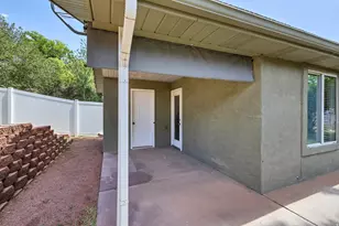 2990 E Riverside Dr, Saint George, UT 84790 - Photo 21