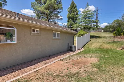 2990 E Riverside Dr #7, Saint George, UT 84790 - Photo 25