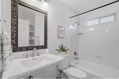1665 E 1300 N, Layton, UT 84040 - Photo 19