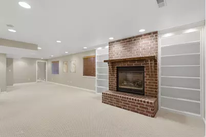 1665 E 1300 N, Layton, UT 84040 - Photo 29
