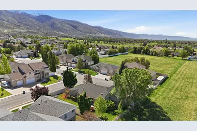 1665 E 1300 N, Layton, UT 84040 - Photo 49