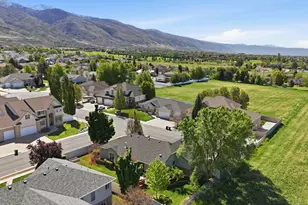 1665 E 1300 N, Layton, UT 84040 - Photo 49