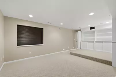 1665 E 1300 N, Layton, UT 84040 - Photo 25