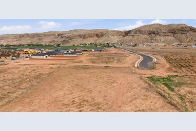 2060 S 1030 W, Hurricane, UT 84737 - Photo 9