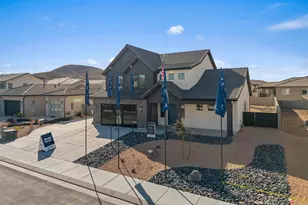 352 Rhyolite Dr N, Hurricane, UT 84737 - Photo 1