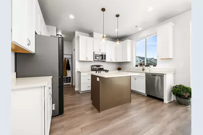 323 W 910 S #804, American Fork, UT 84003 - Photo 7