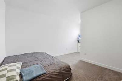 1152 E Trident Dr, Saratoga Springs, UT 84045 - Photo 17