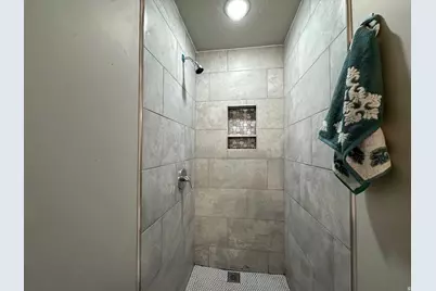 954 N Quincy Ave, Ogden, UT 84404 - Photo 7