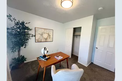 1317 E Knollwood Dr, Sandy, UT 84092 - Photo 17