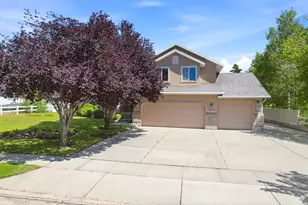4016 W Kelvingrove Cir S, South Jordan, UT 84095 - Photo 33