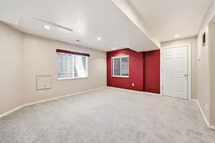 4016 W Kelvingrove Cir S, South Jordan, UT 84095 - Photo 23