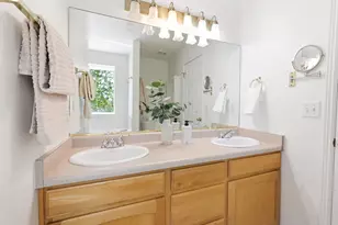 4016 W Kelvingrove Cir S, South Jordan, UT 84095 - Photo 15