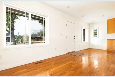 844 E Elm S, Salt Lake City, UT 84106 - Photo 3