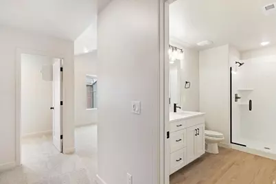 1172 N Meridian Ln #127, North Salt Lake, UT 84054 - Photo 9
