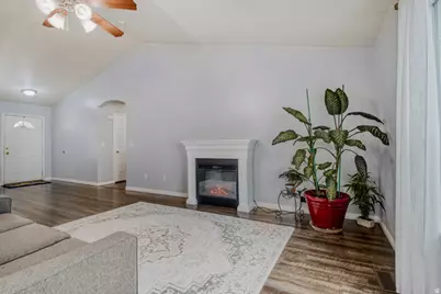 6456 S Mount Whitney Ln, Salt Lake City, UT 84118 - Photo 7