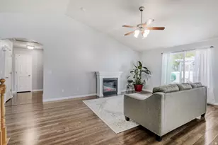 6456 S Mount Whitney Ln, Salt Lake City, UT 84118 - Photo 5