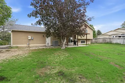 11308 S Hawkwood Dr, Sandy, UT 84094 - Photo 9