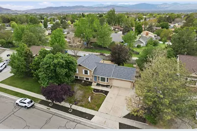 11308 S Hawkwood Dr, Sandy, UT 84094 - Photo 3