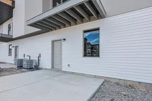 646 W Caroles Wy, Tooele, UT 84074 - Photo 29