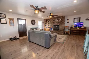865 E 1800 N, Beaver, UT 84713 - Photo 33