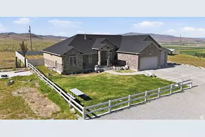 9317 N Sunset Dr, Thatcher, UT 84337 - Photo 5