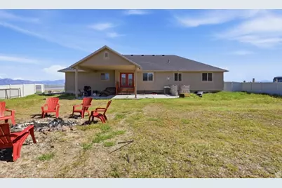 9317 N Sunset Dr, Thatcher, UT 84337 - Photo 41