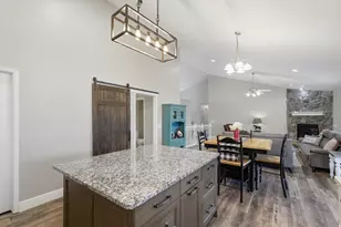 9317 N Sunset Dr, Thatcher, UT 84337 - Photo 15