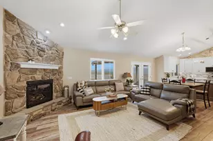 9317 N Sunset Dr, Thatcher, UT 84337 - Photo 9